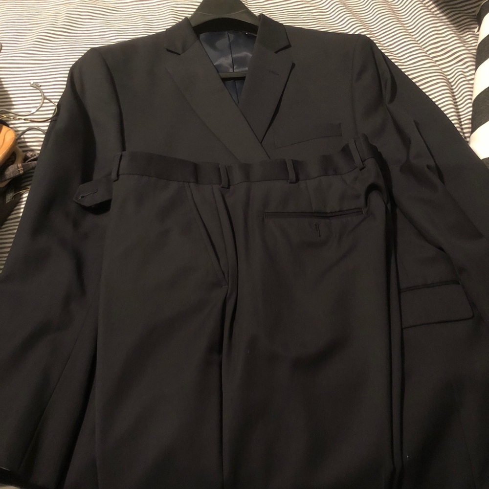 Men’s Suit (Suit Separate)